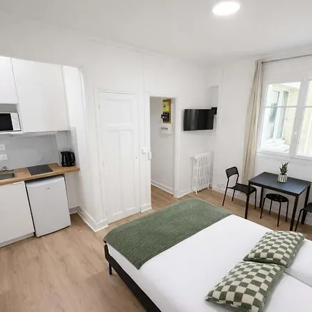 15eme - Proche Tour Eiffel Apartman Párizs